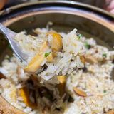 来广东就吃煲仔饭!滑蛋牛肉加滑鸡~