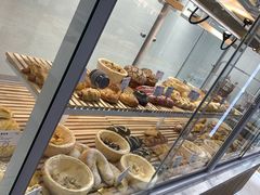 -焙丽拾光(麦凯乐直营店)