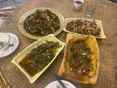-基诺山寨.版纳民族特色菜