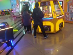 -星悦蓝海欢乐园(石路天虹店)