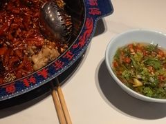 -何师傅美蛙鱼头(汉街店)