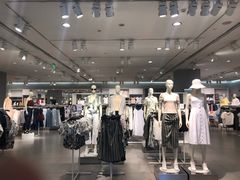 -H&M(星河城店)