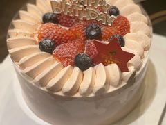 草莓遇见桃子-逸绮瑶澜Miss Mousse Cake蛋糕(三里屯SOHO店)