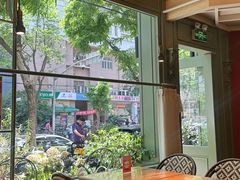 -玛格萝妮比萨屋(陆家浜路店)