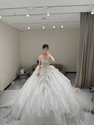 -PAI婚纱礼服设计馆【大牌租赁/高级定制】