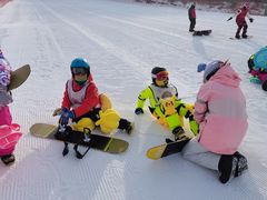 -长春莲花山滑雪场