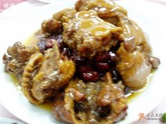 拍糊了的香辣美容蹄-九头鸟酒家(四道口店)