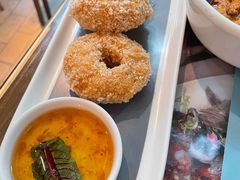 炸虾饼配泰国梅子酱-帕蓝·暹罗料理(大学路店)