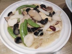 罗汉斋-京味斋·北京烤鸭(北京南站洋桥店)
