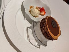 榛子舒芙蕾-福楼法餐厅FLO