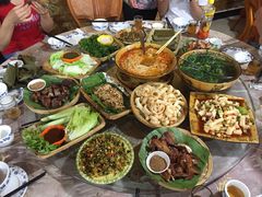 -沐毫傣泐云南菜孔雀宴•手抓饭傣味烧烤(曼听公园店)