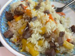 -汗腾格里·风味餐厅(新疆驻京办店)