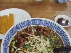 咸菜毛豆面-沪西老弄堂面馆(定西路店)