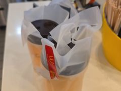 -麦当劳(上海虹桥站30B检票口楼上)
