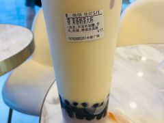 -CoCo都可(中联广场店)