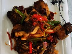 香辣牛排-撒拉人家.酸菜牦牛肉火锅