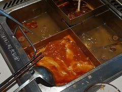 -海底捞火锅(长宁路龙之梦店)