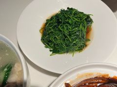 -荷塘秋月·本帮江浙菜(国权路店)