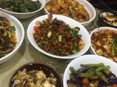 -建辉湖南土菜馆(南大街店)