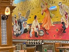 大堂-清真·玛丽亚新疆菜主题餐厅(浙江中路店)