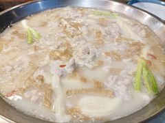 -老来福·非遗酸汤兔(凯旋路店)