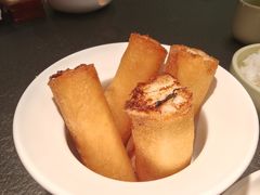 -蝴蝶里·粤菜·点心(滨江龙湖店)