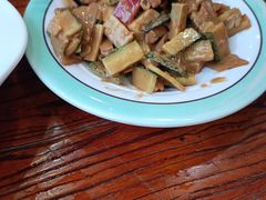 -鸢飞潍坊菜馆(鸢飞大酒店)