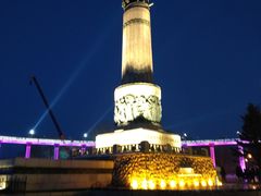 -人民防洪胜利纪念塔