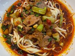 现炒酸辣猪肝面-李与白包子铺(桐梓林店)
