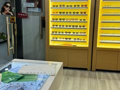 -康利眼镜·蔡司战略合作店(龙泉书房店)