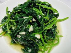 -湘西小馆(滨河路店)