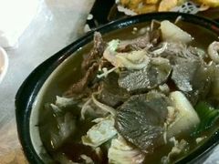 牛肉蔬菜煲-红烧鱼头·杭帮菜·特色烧烤