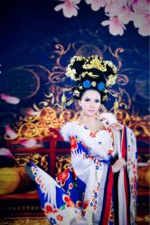 -九月鹰飞汉服摄影工作室