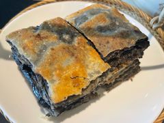 爆浆黑芝麻糖饼-金鼎轩(鸟巢北辰荟店)