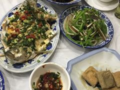 -邱记私房菜·十八年本地菜