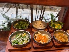 -银米·云南传统过桥米线(双廊黑金冠店)