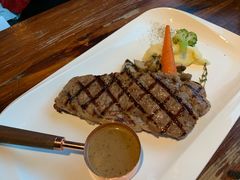 碳烤特选澳洲谷饲西冷牛排-MARU玛露音乐餐厅(大学路店)