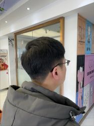 -镁连社·美联社