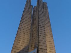 -唐山抗震纪念碑广场