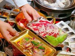 -围炉肉舍•炭烤活鳗•丹东海鲜烤肉(步行街店)