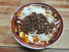 -小谭豆花(西大街店)