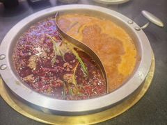 -沸炉重庆老火锅(军事博物馆店)