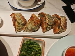 -粤港湾砂锅粥·宵夜(宝龙店)