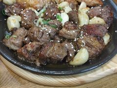 -老东镇啤酒屋海鲜加工·蒸汽海鲜·海鲜烧烤(台东店)