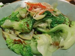 -山楂树融合菜餐厅