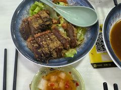 -府广阿婆牛杂