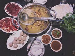 -八合里牛肉火锅(上海世茂广场店)