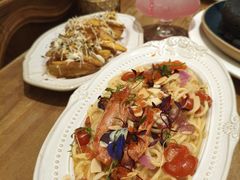 -秘密旅行Bonjour(黑金冠 江南西店)