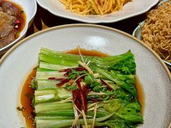 -金太阳海鲜烧烤·本地人餐厅(星海公园店)