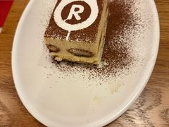 -城市大道红炉披萨烘焙坊